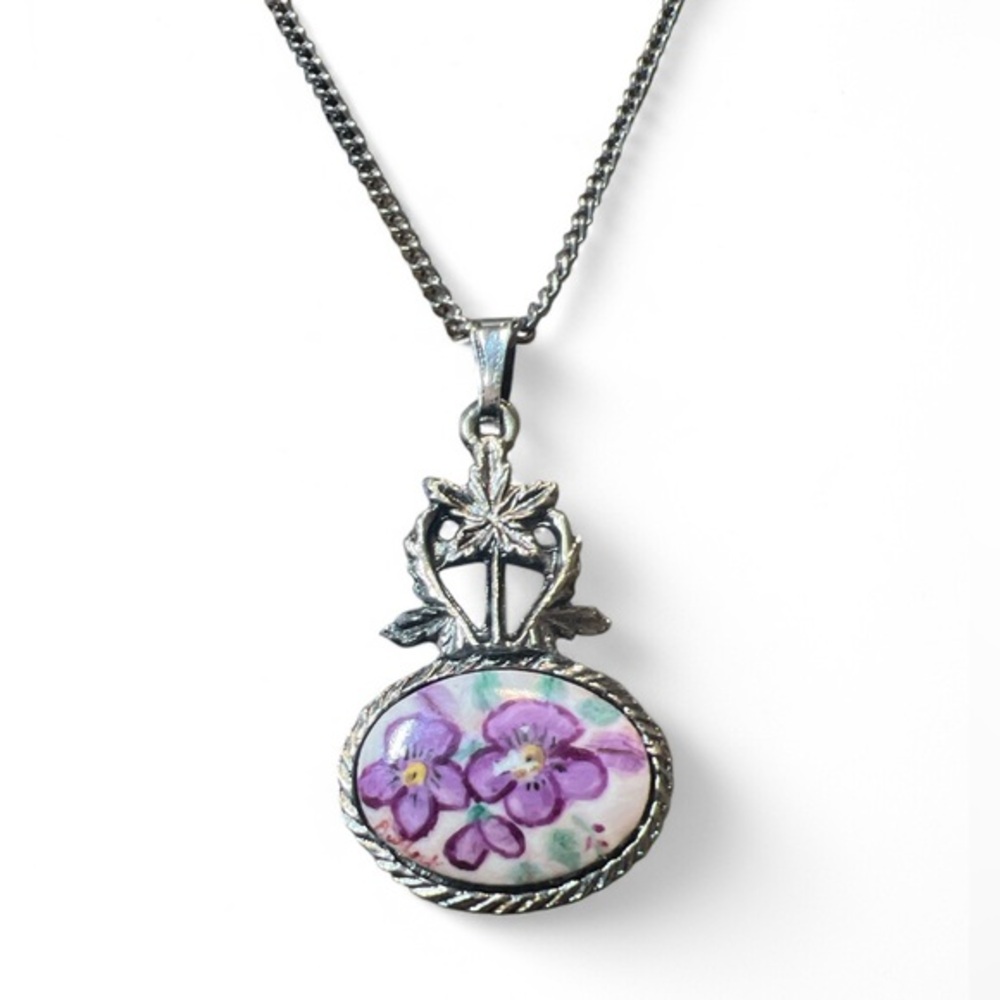 Vintage Violet Hand Painted Porcelain Necklace 23" Drop Botanical Silver Tone - Picture 3 of 4